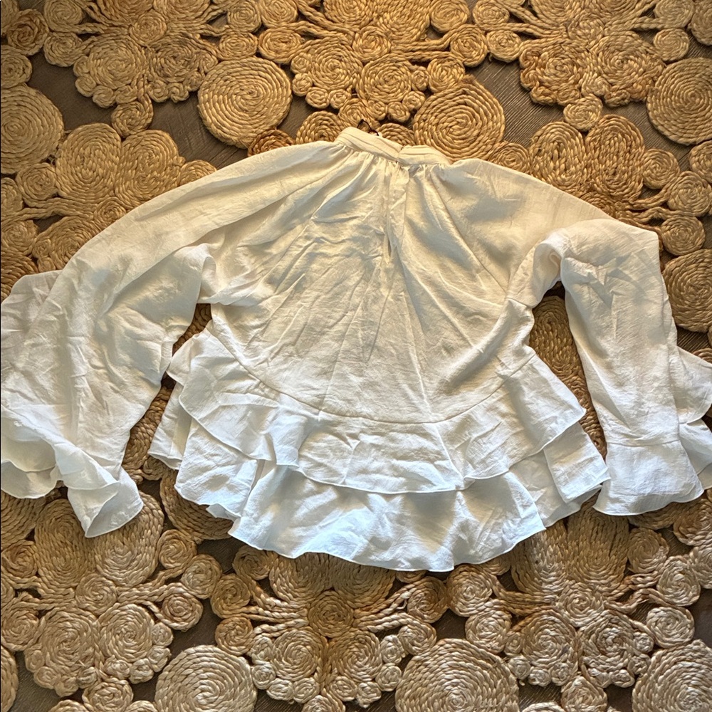 Zara Retro Ivory Ruffles Fold Blouse Size Small - Picture 5 of 6